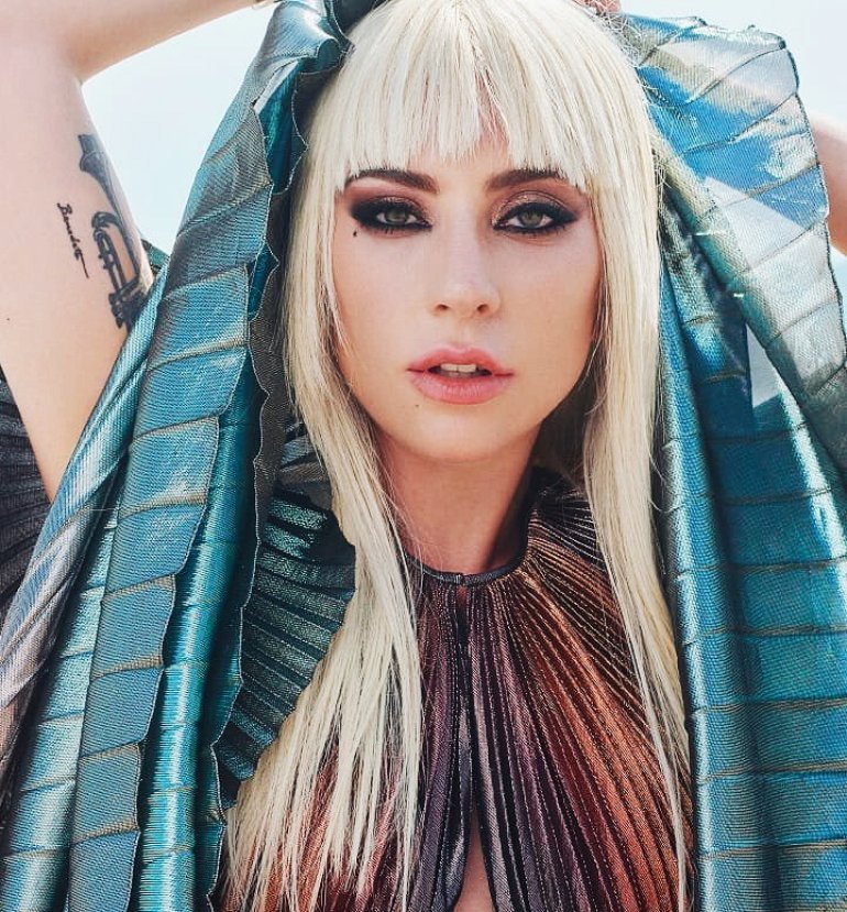 Lady gaga